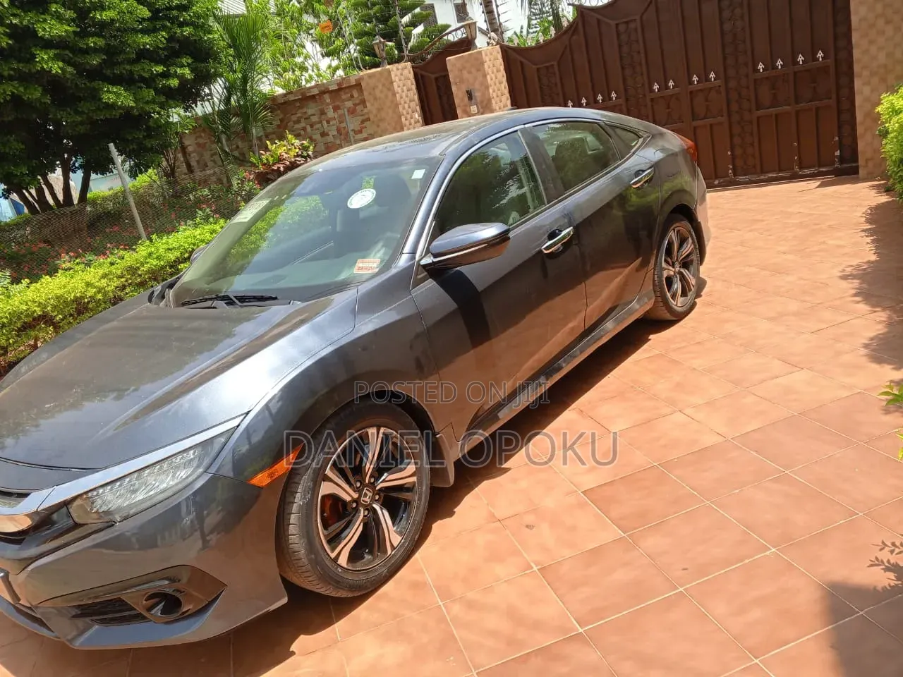 Honda Civic Touring 4dr Sedan (1.5L 4cyl) 2017 Black