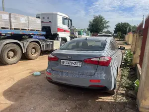Kia Forte LX Sedan 2015 Blue