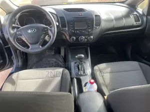 Kia Forte LX Sedan 2015 Blue