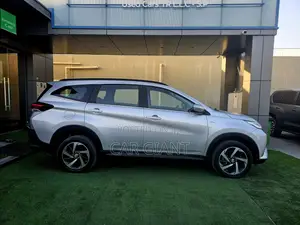 Toyota Rush 1.5 RWD 2020 Silver