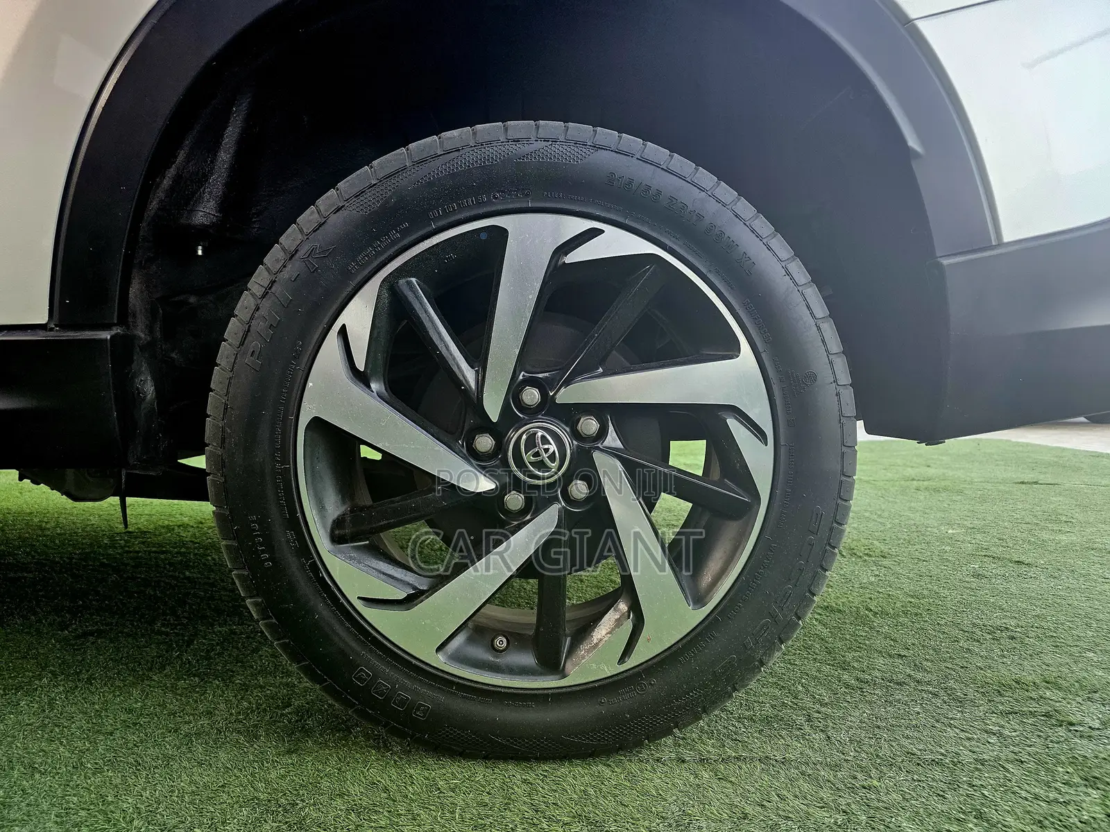 Toyota Rush 1.5 RWD 2020 Silver