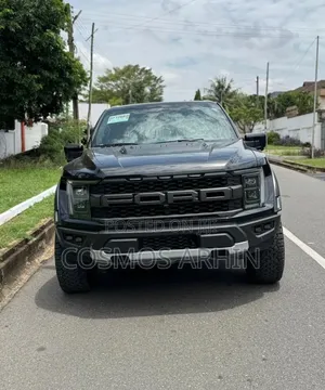 Ford F-150 2022 Black
