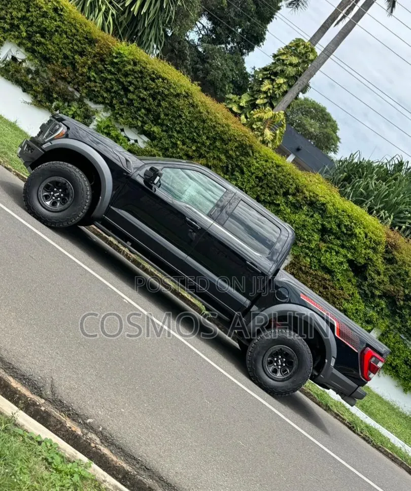 Ford F-150 2022 Black