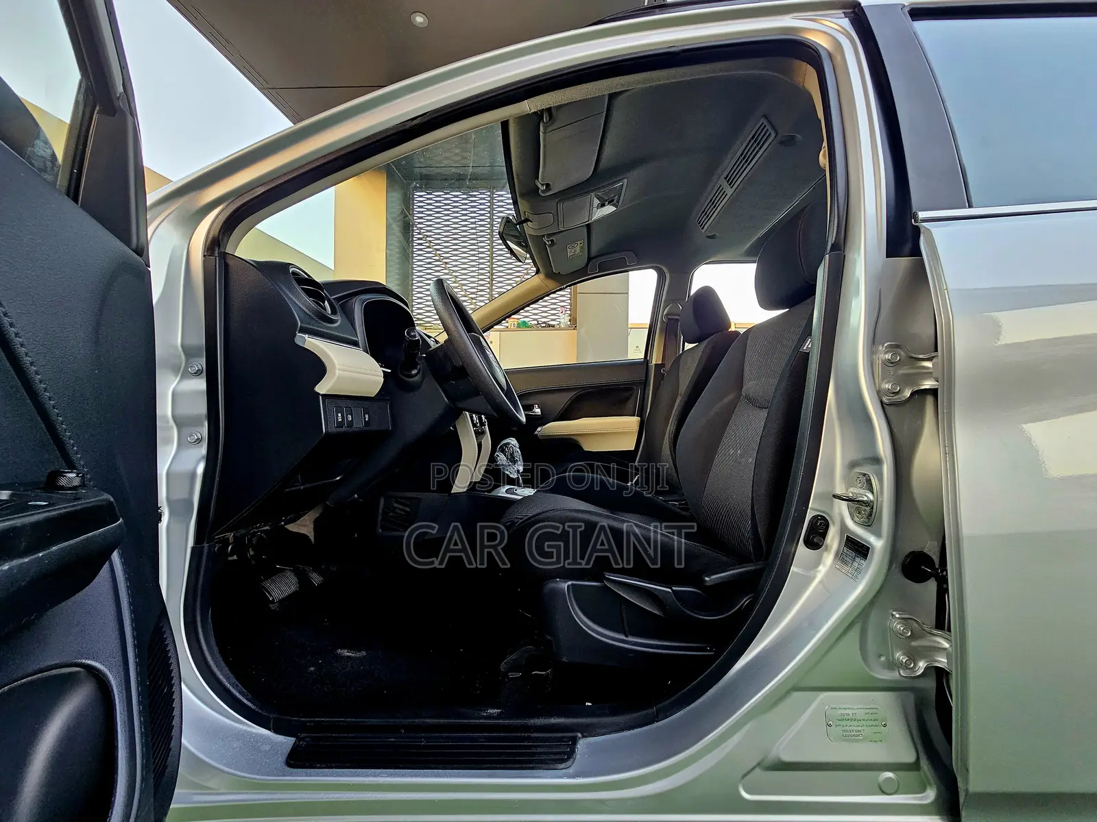 Toyota Rush 1.5 RWD 2020 Silver