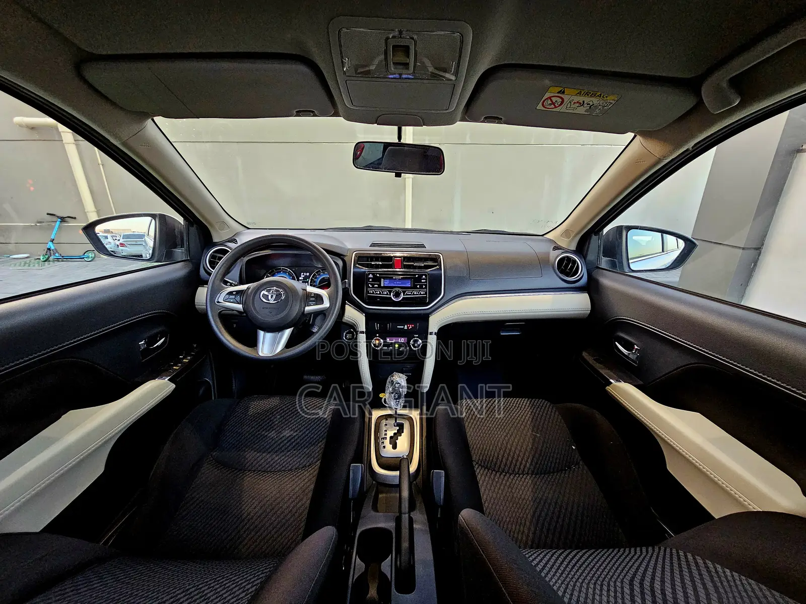 Toyota Rush 1.5 RWD 2020 Silver