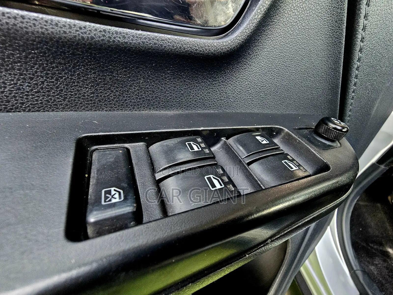 Toyota Rush 1.5 RWD 2020 Silver