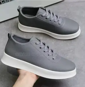 Casual Lace-Up Sneaker for Men