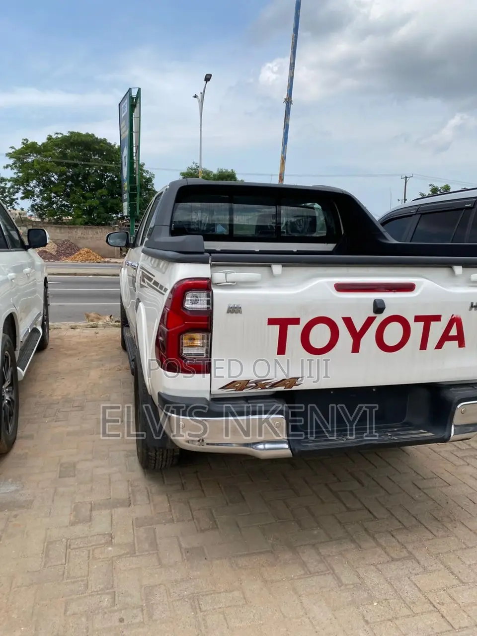Toyota Hilux Revo Double Cab Deisel 2.4 RWD 2022 White