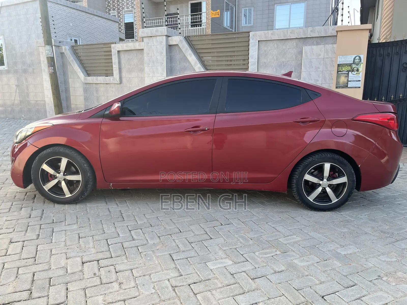 Hyundai Elantra Limited Sedan FWD (1.8L 4cyl 6A) 2013 Red