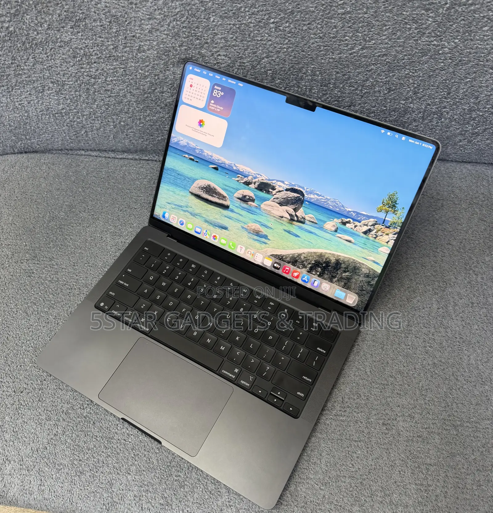 Laptop Apple MacBook Pro 2025 M5 16GB Apple M5 SSD 512GB