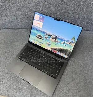 Laptop Apple MacBook Pro 2025 M5 16GB Apple M5 SSD 512GB