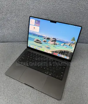 Laptop Apple MacBook Pro 2025 M5 16GB Apple M5 SSD 512GB