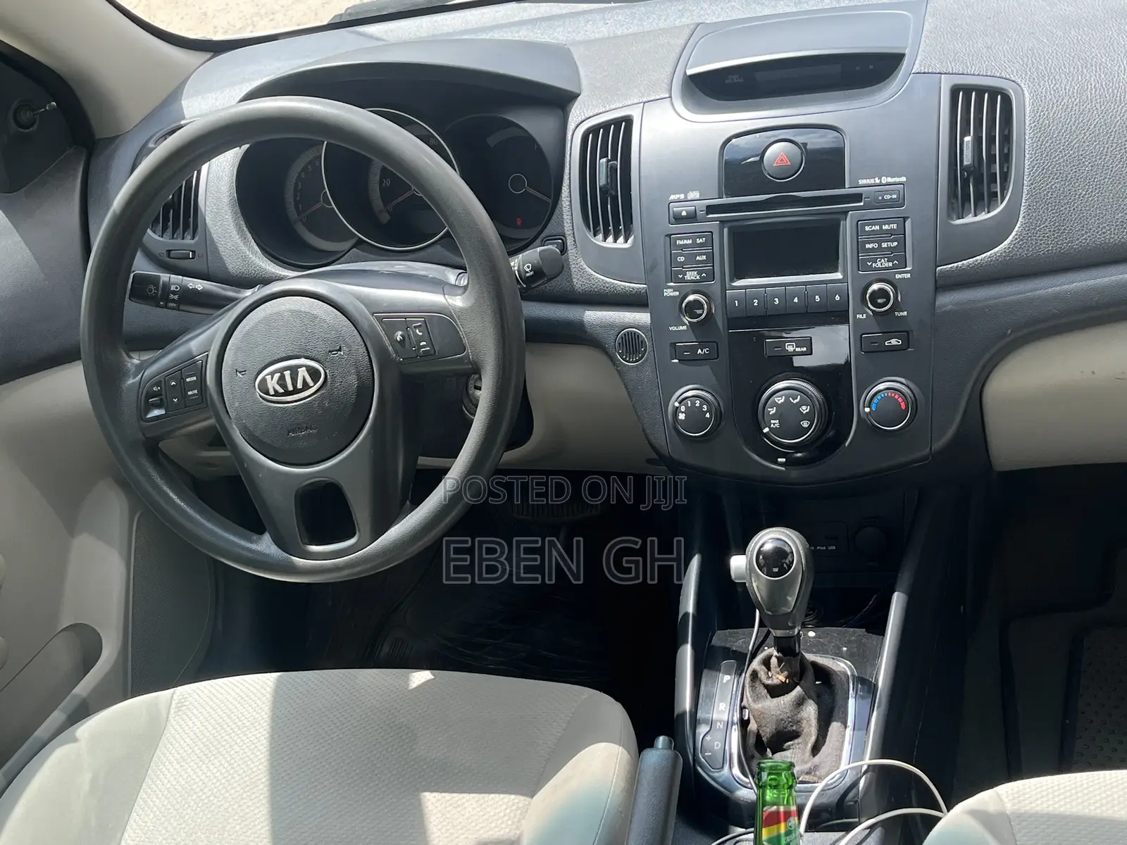 Kia Forte EX Sedan 2012 White