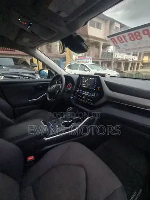 Toyota Highlander 2021 White