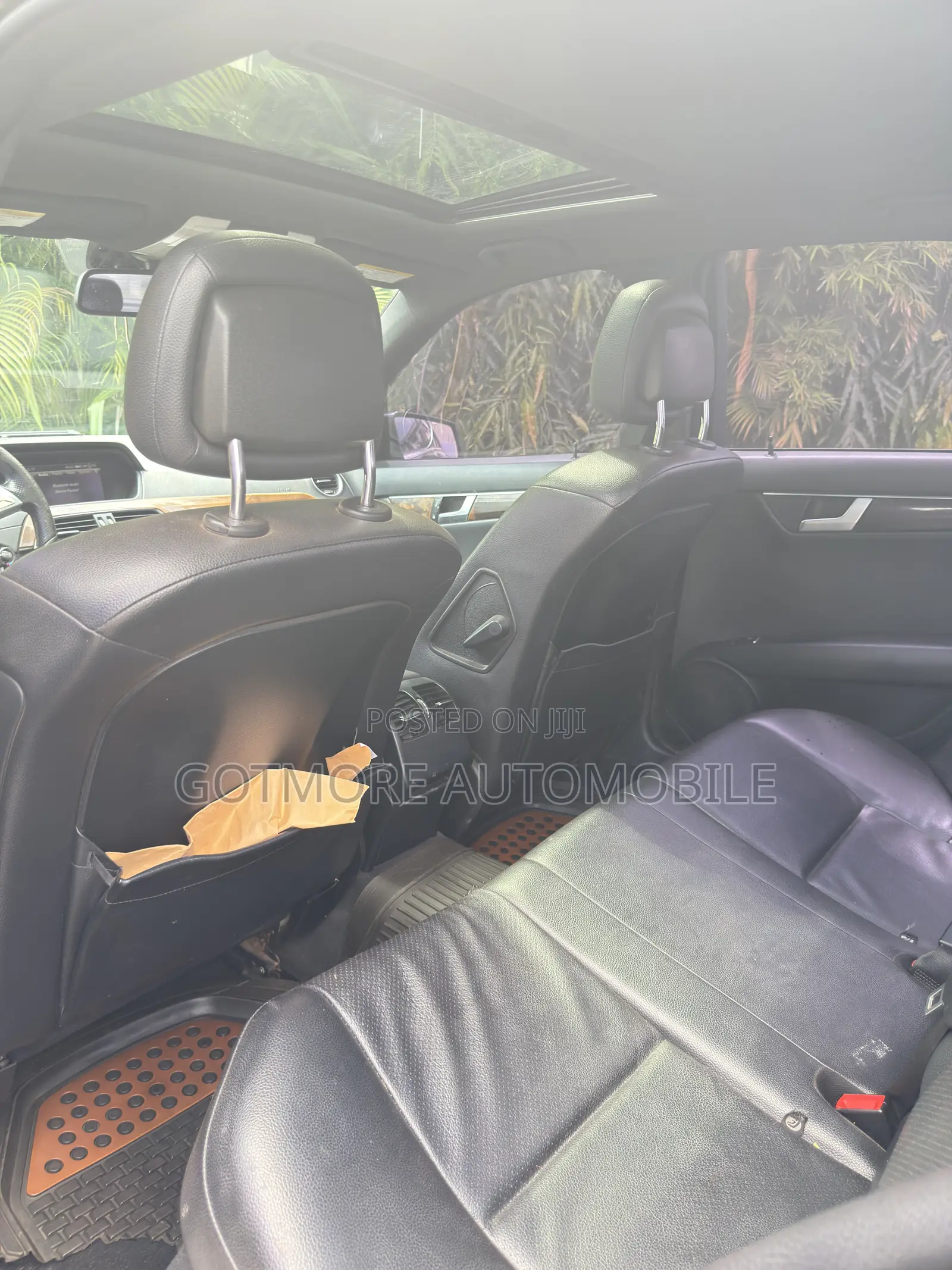 Mercedes-Benz C250 2014 Black