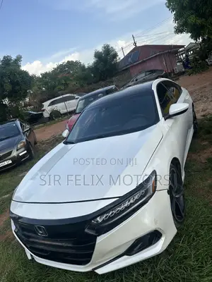 Honda Accord Sport (1.5L 4cyl Turbo CVT) 2019 White