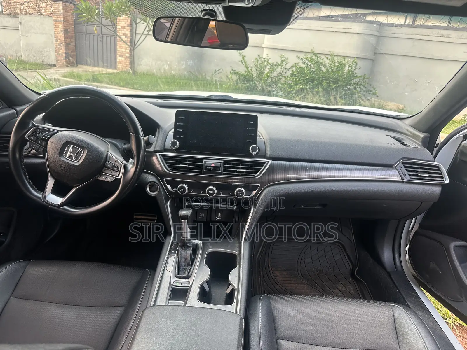 Honda Accord Sport (1.5L 4cyl Turbo CVT) 2019 White