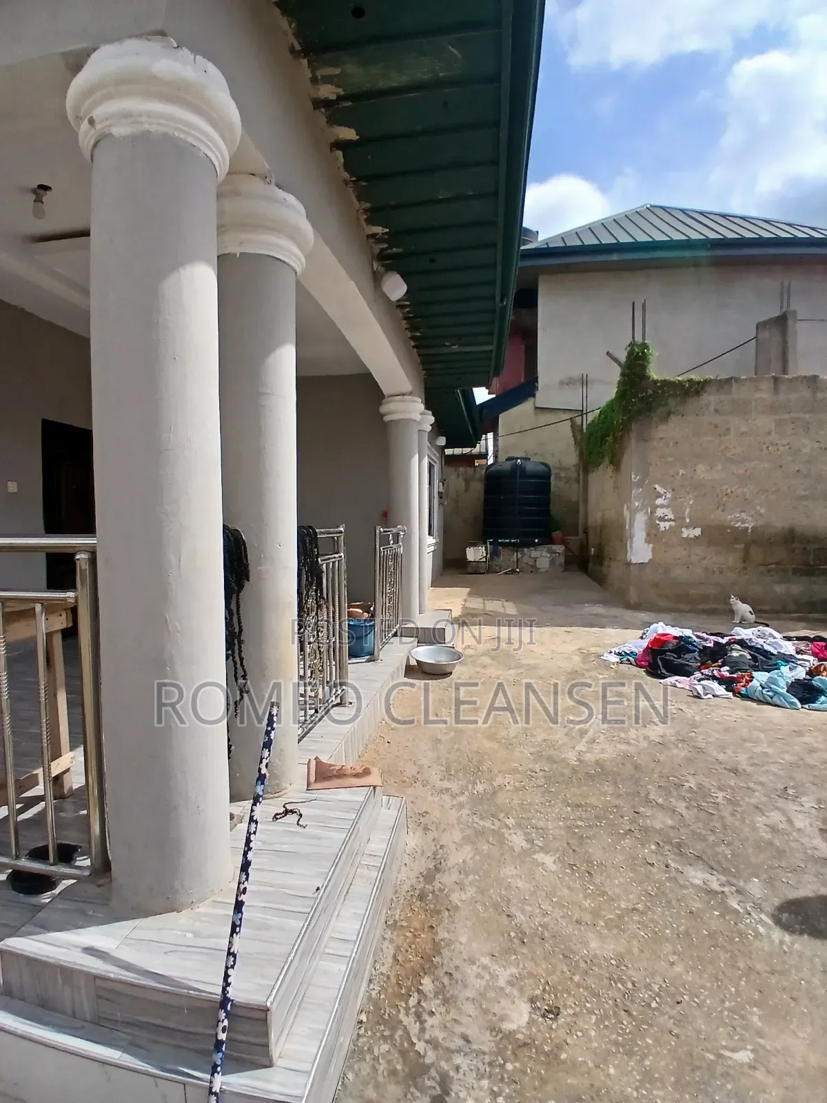 3bdrm House in Atonsu Feyiase, Kumasi Metropolitan for sale