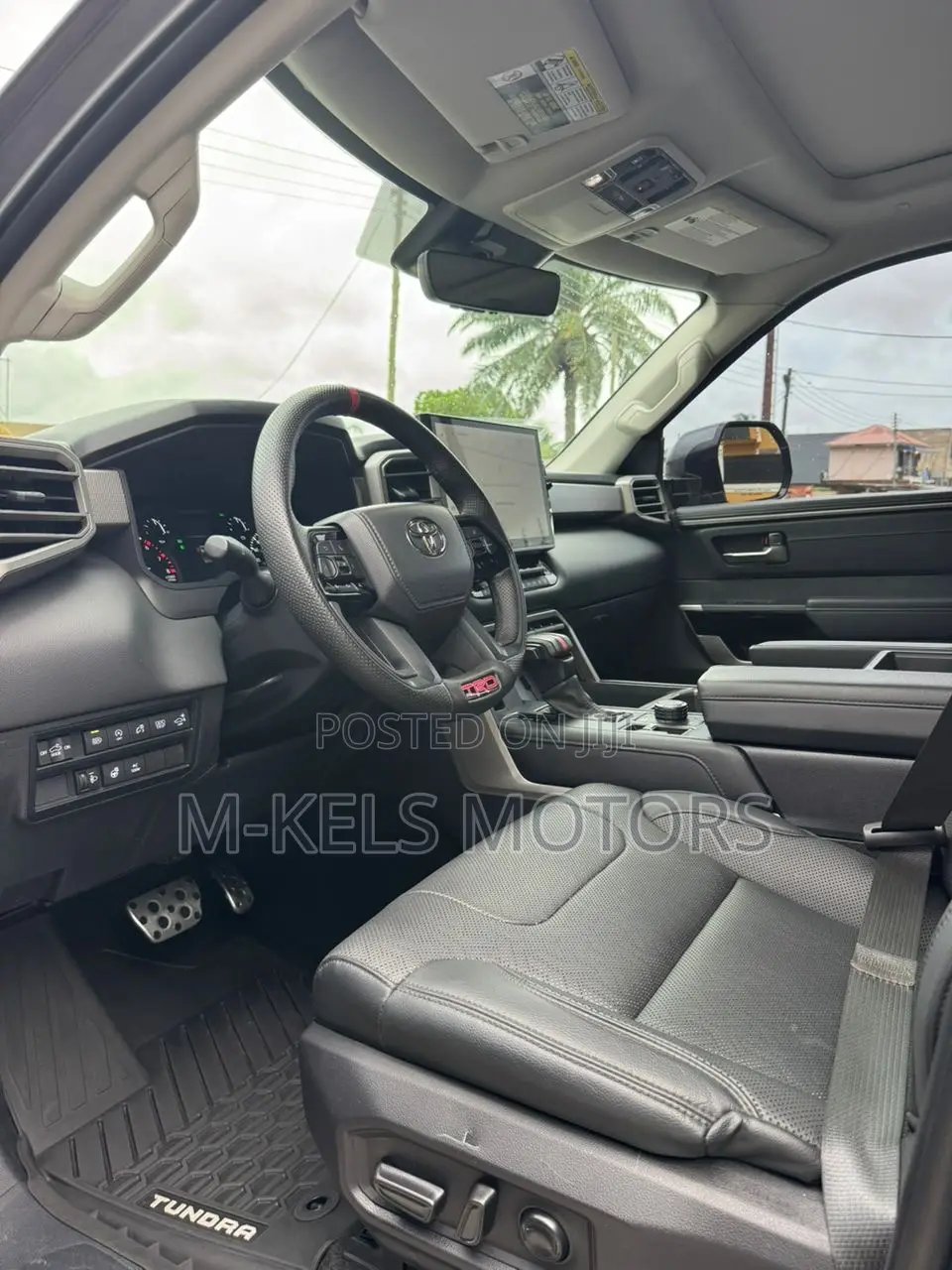 Toyota Tundra Limited CrewMax 6.5' Bed 2023 Gray