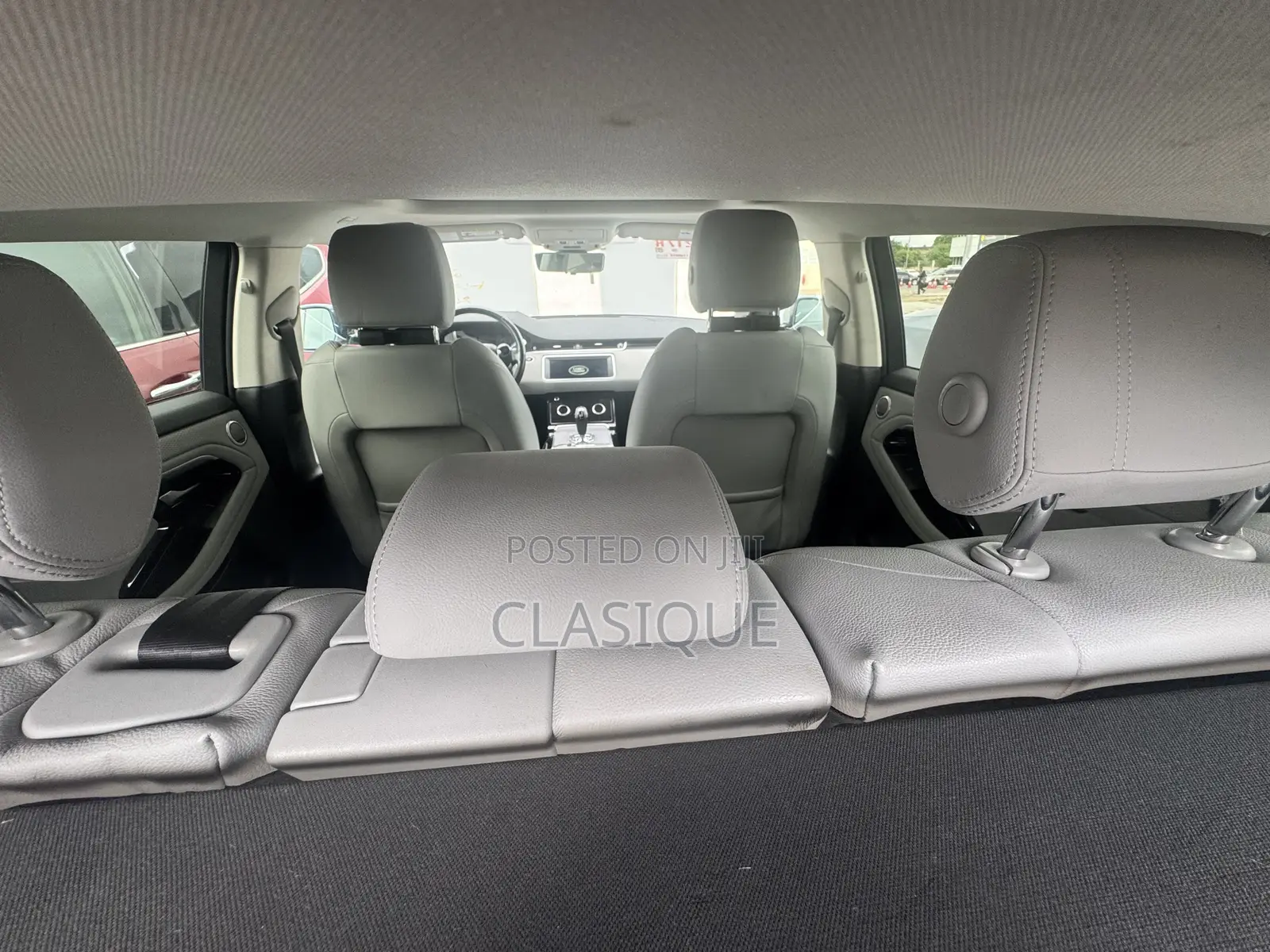Land Rover Range Rover Evoque R-Dynamic SE AWD 2020 Beige