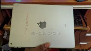 Apple iPad 10.2 (2019) 32 GB Silver