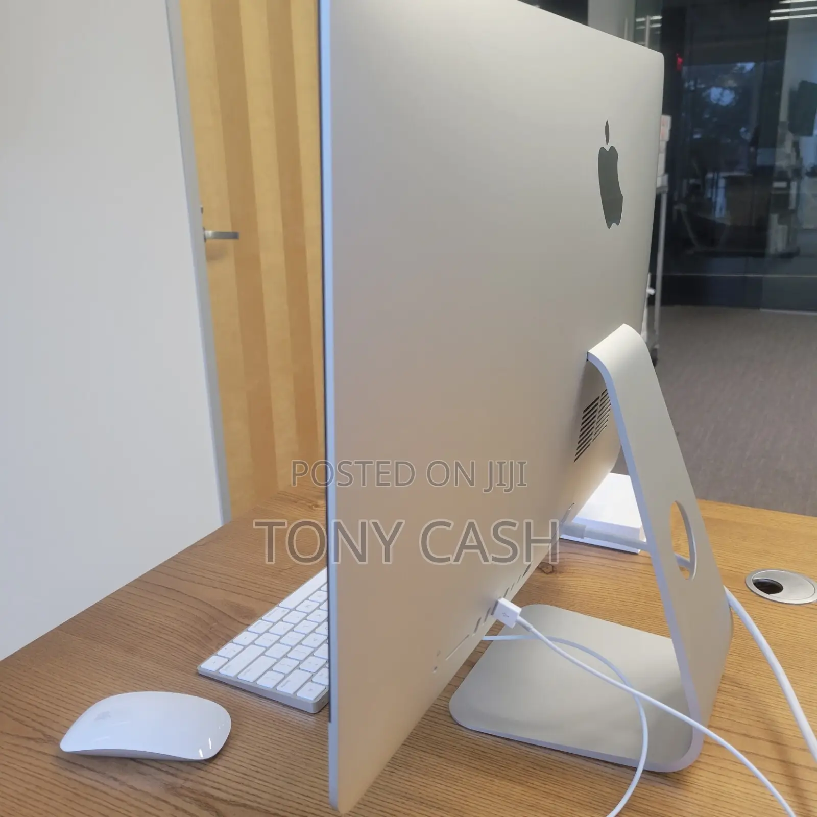 Desktop Computer Apple iMac 8GB Intel Core i5 SSD 1T