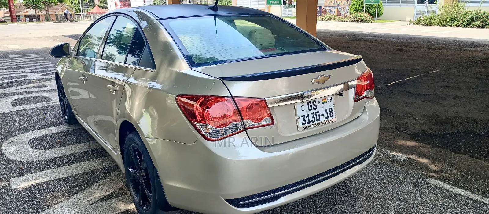 Chevrolet Cruze 2013 Gold