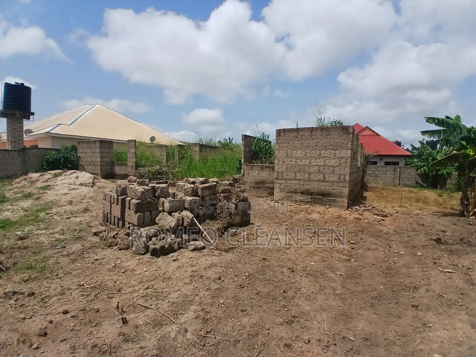4bdrm Apartment in Atonsu Feyiase, Kumasi Metropolitan for sale