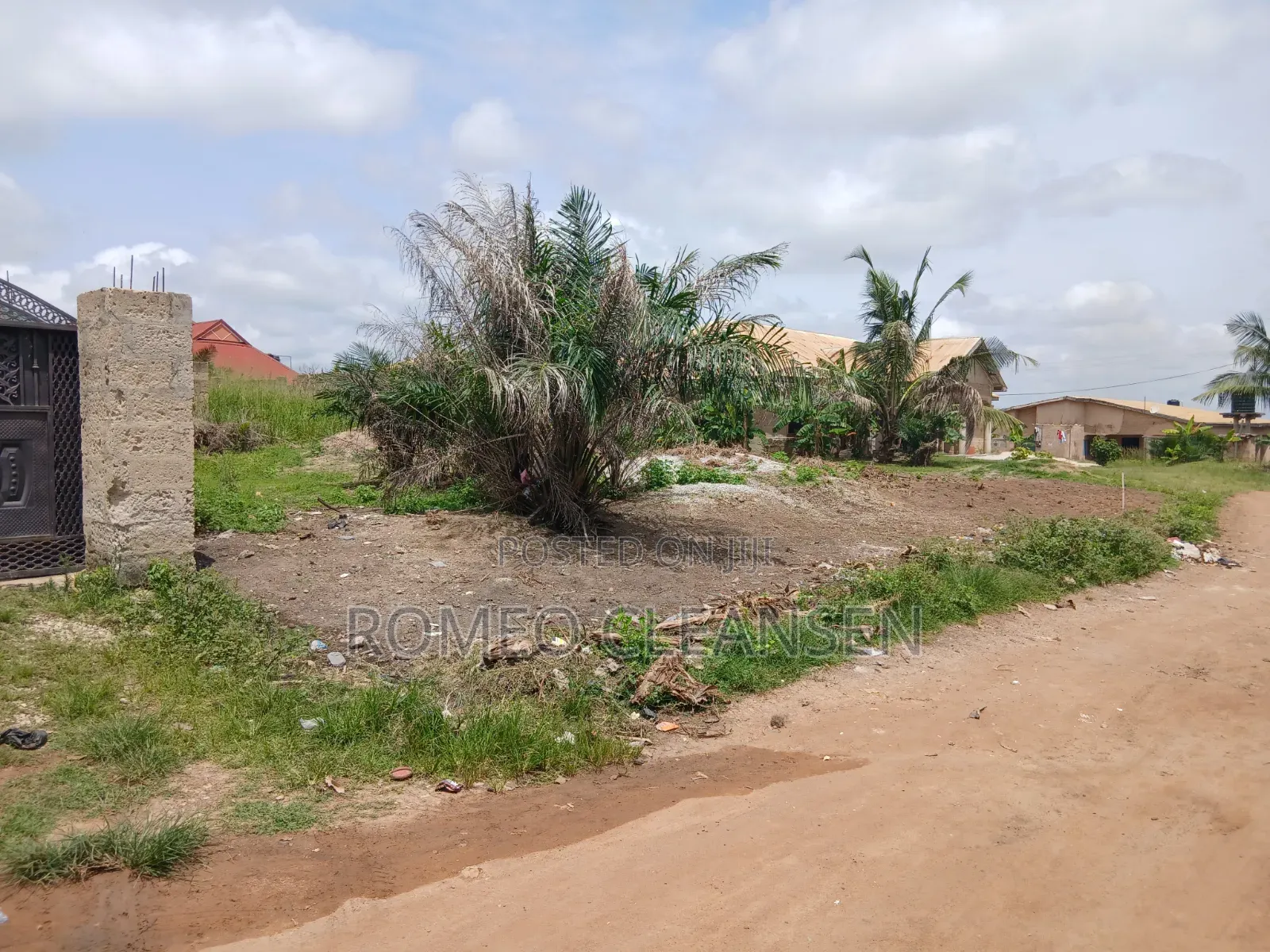 4bdrm Apartment in Atonsu Feyiase, Kumasi Metropolitan for sale
