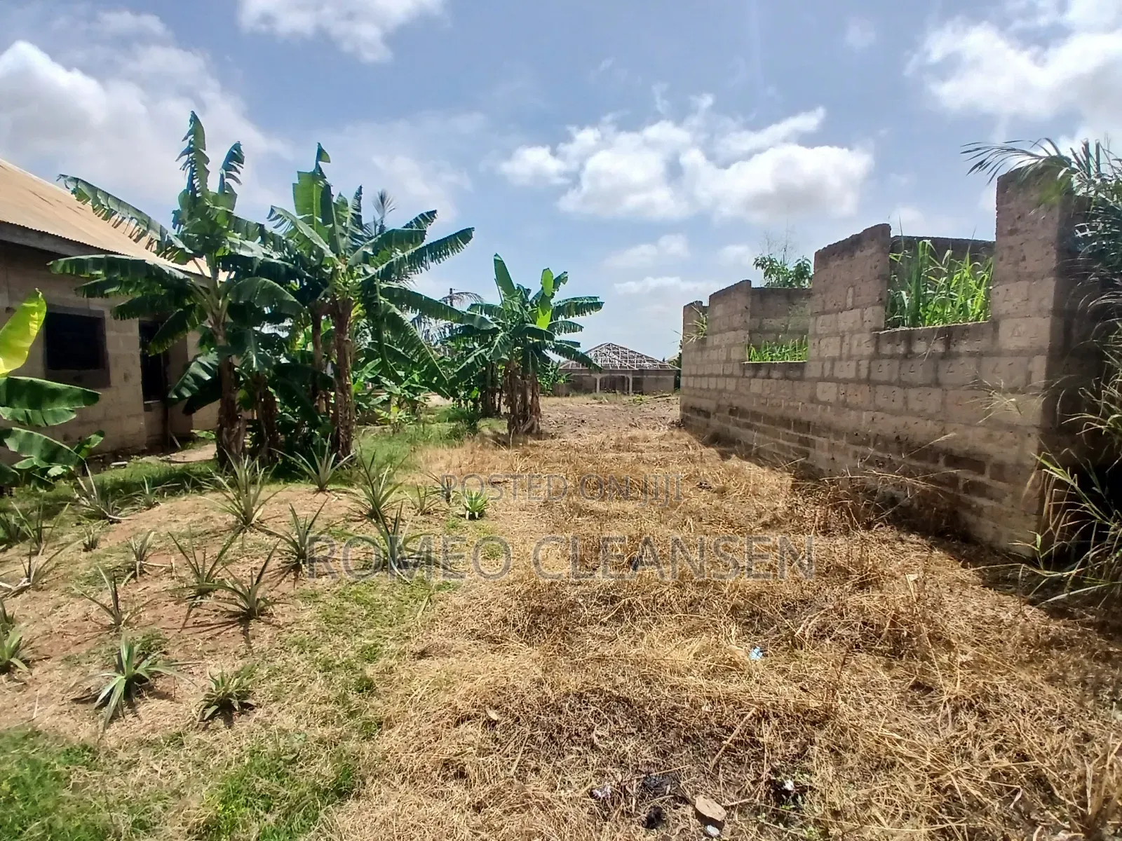 4bdrm Apartment in Atonsu Feyiase, Kumasi Metropolitan for sale