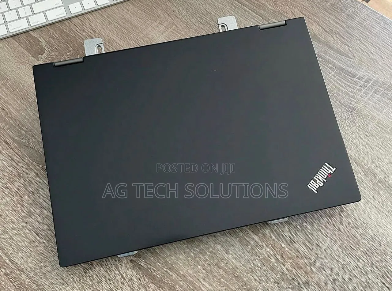 New Laptop Lenovo ThinkPad X390 Yoga 8GB Intel Core i5 SSD 256GB