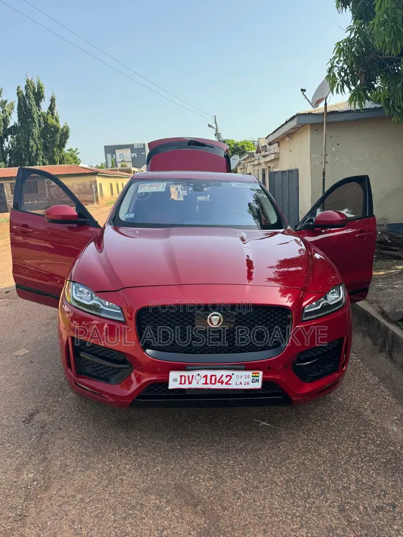 Jaguar F-Pace S AWD 2020 Red