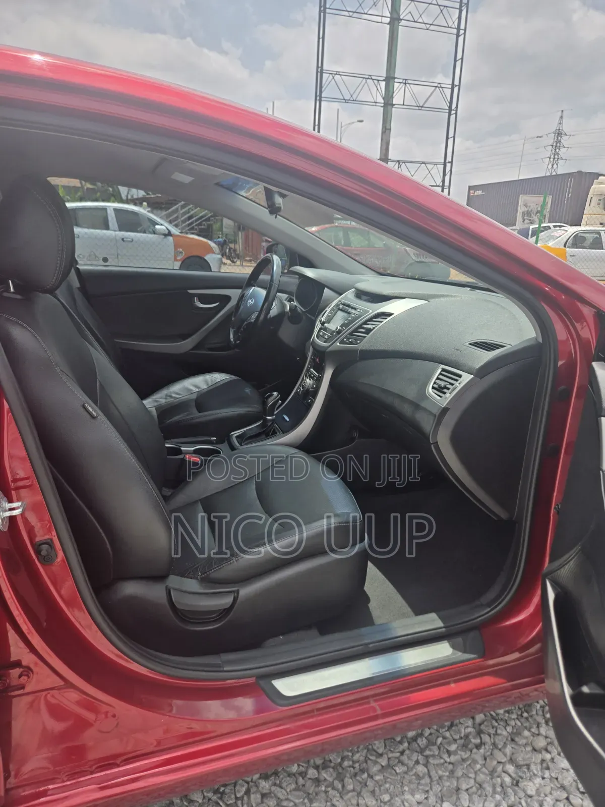 Hyundai Elantra Limited Sedan FWD (1.8L 4cyl 6A) 2016 Red