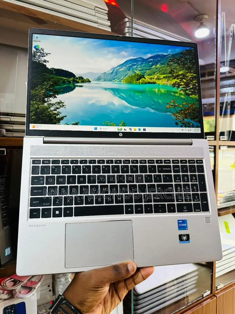 Laptop HP ProBook 450 G8 16GB Intel Core i5 SSD 256GB