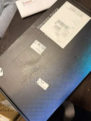 New Laptop Alienware 16 Aurora 16GB Intel Core i7 SSD 512GB