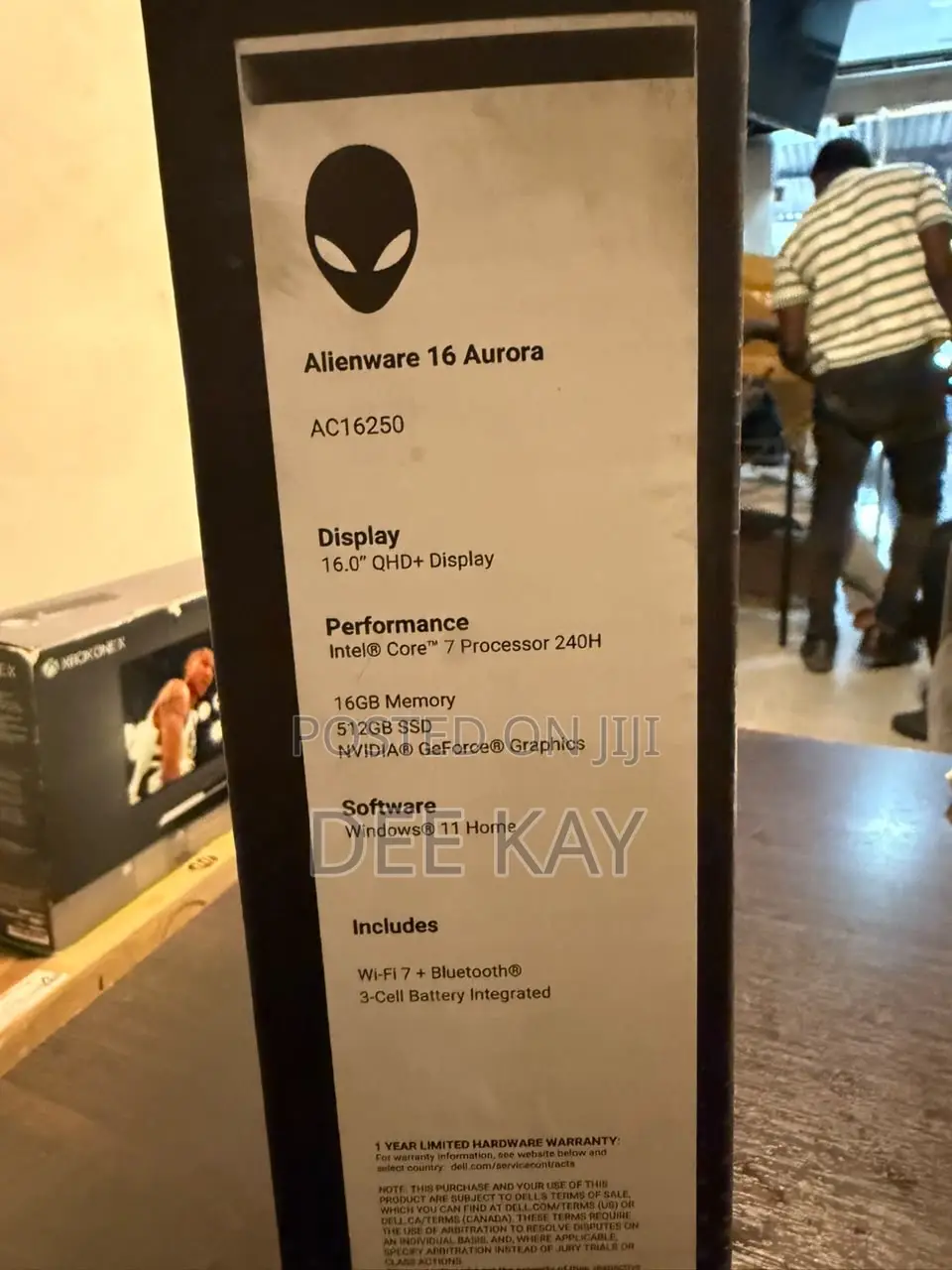 New Laptop Alienware 16 Aurora 16GB Intel Core i7 SSD 512GB