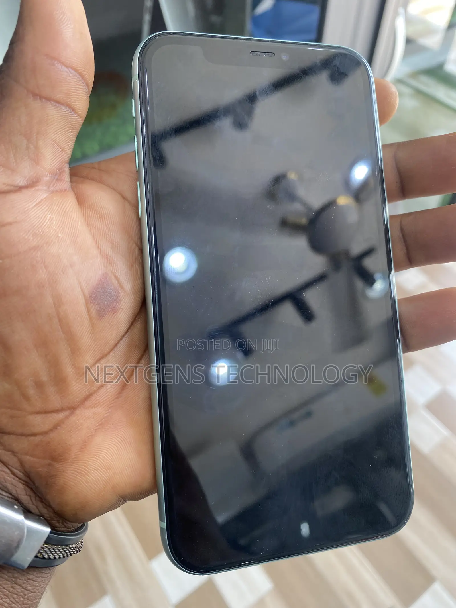Apple iPhone 11 256 GB Green