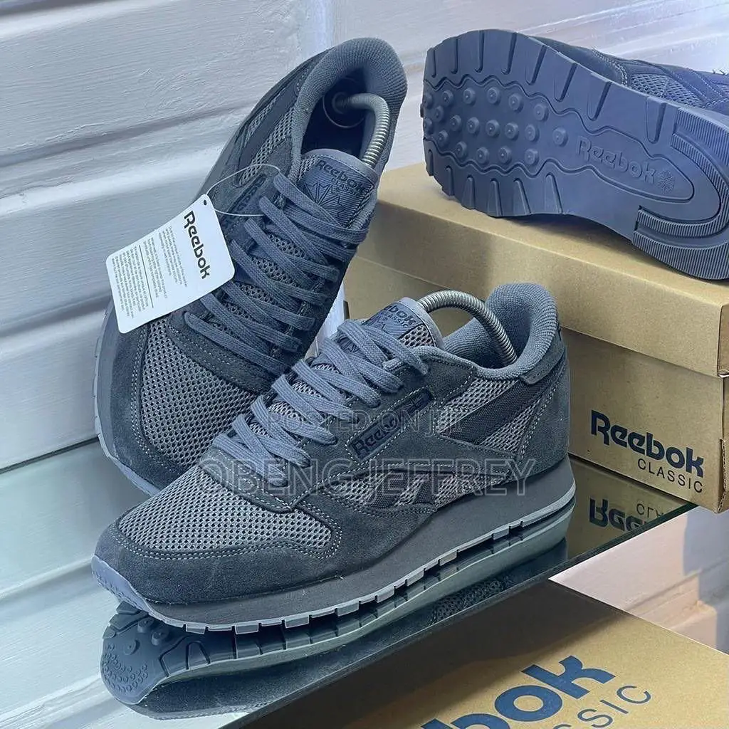 Original Reebok Classic in Colours