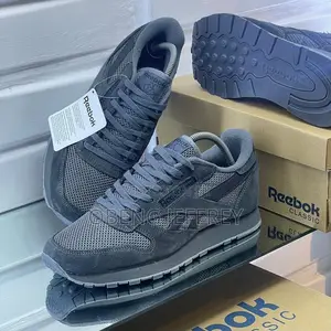 Original Reebok Classic in Colours