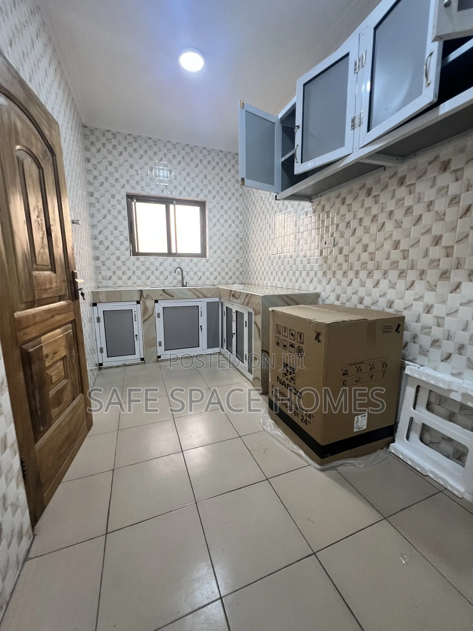 2bdrm Apartment in Burma Camp for rent