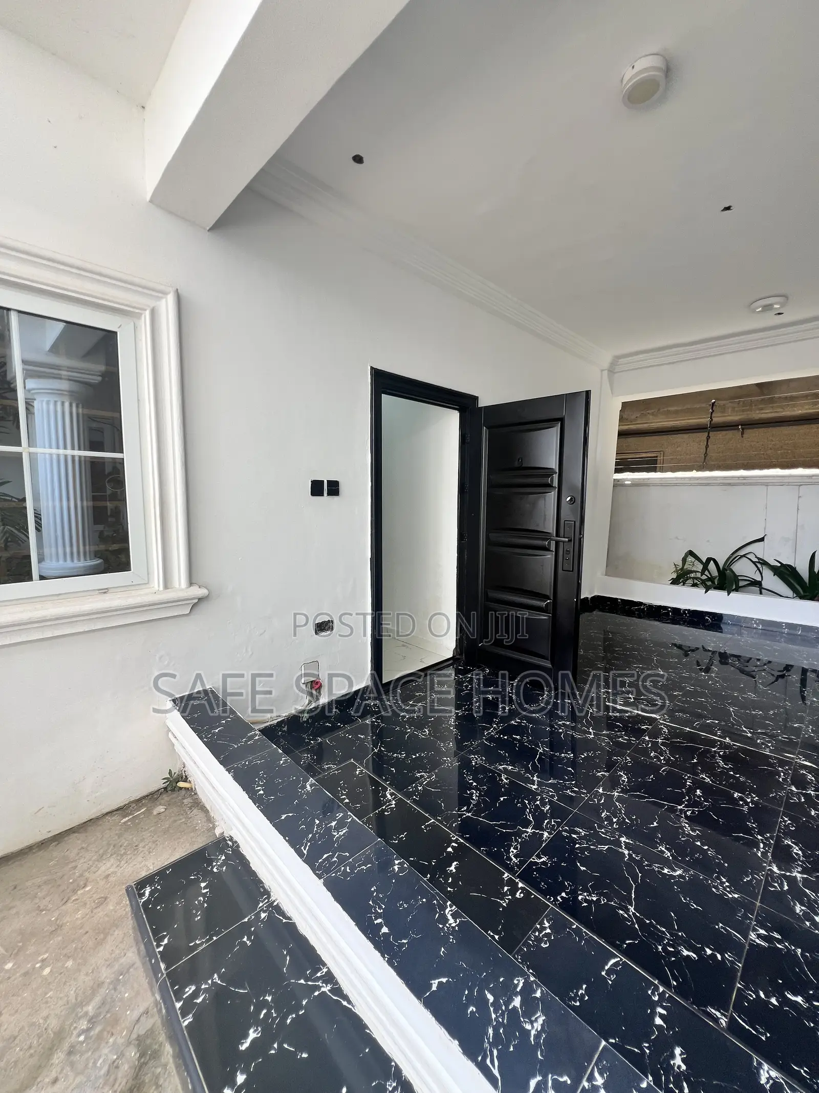 1bdrm Apartment in Burma Camp for rent