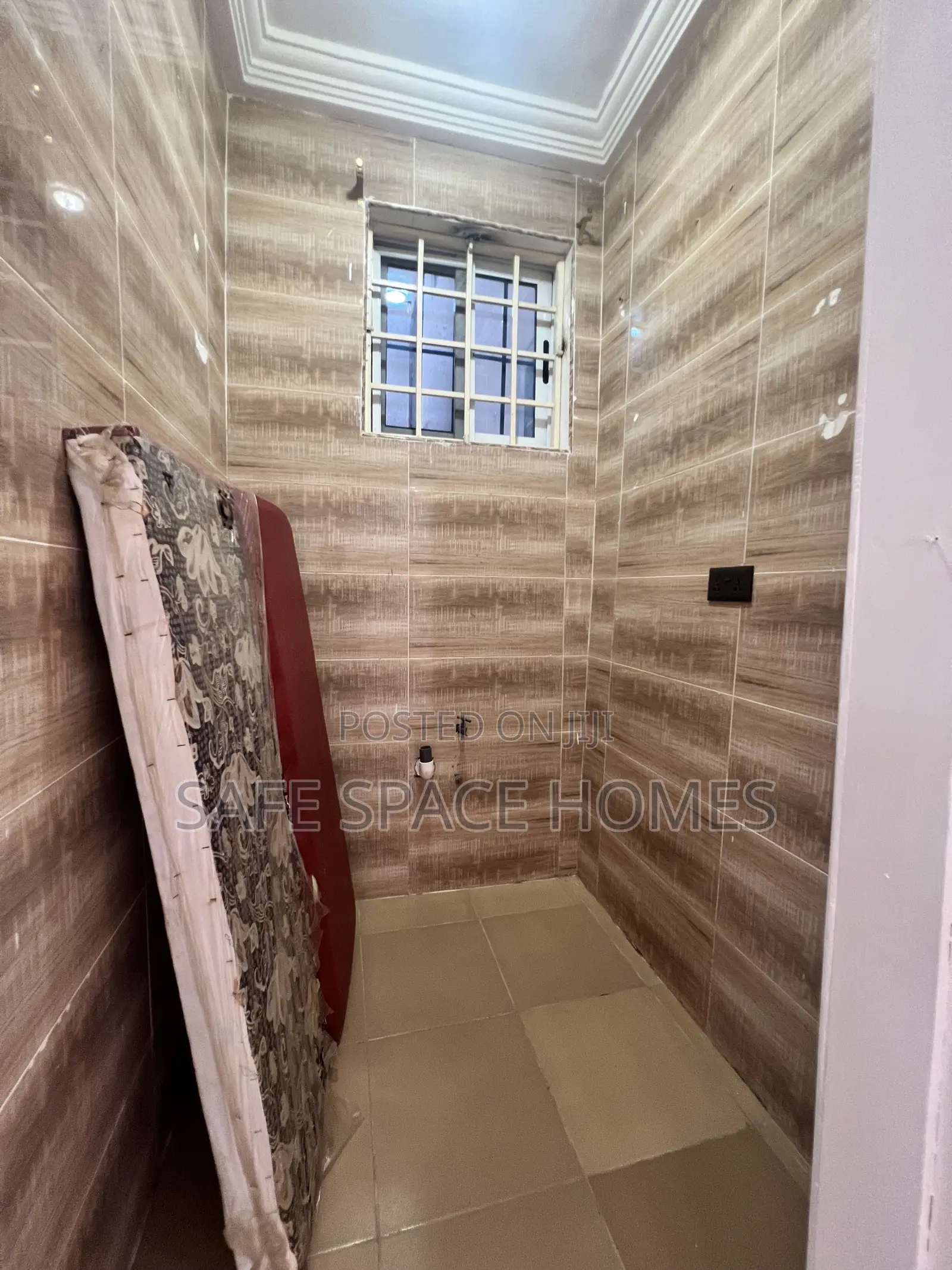 1bdrm Apartment in Burma Camp for rent