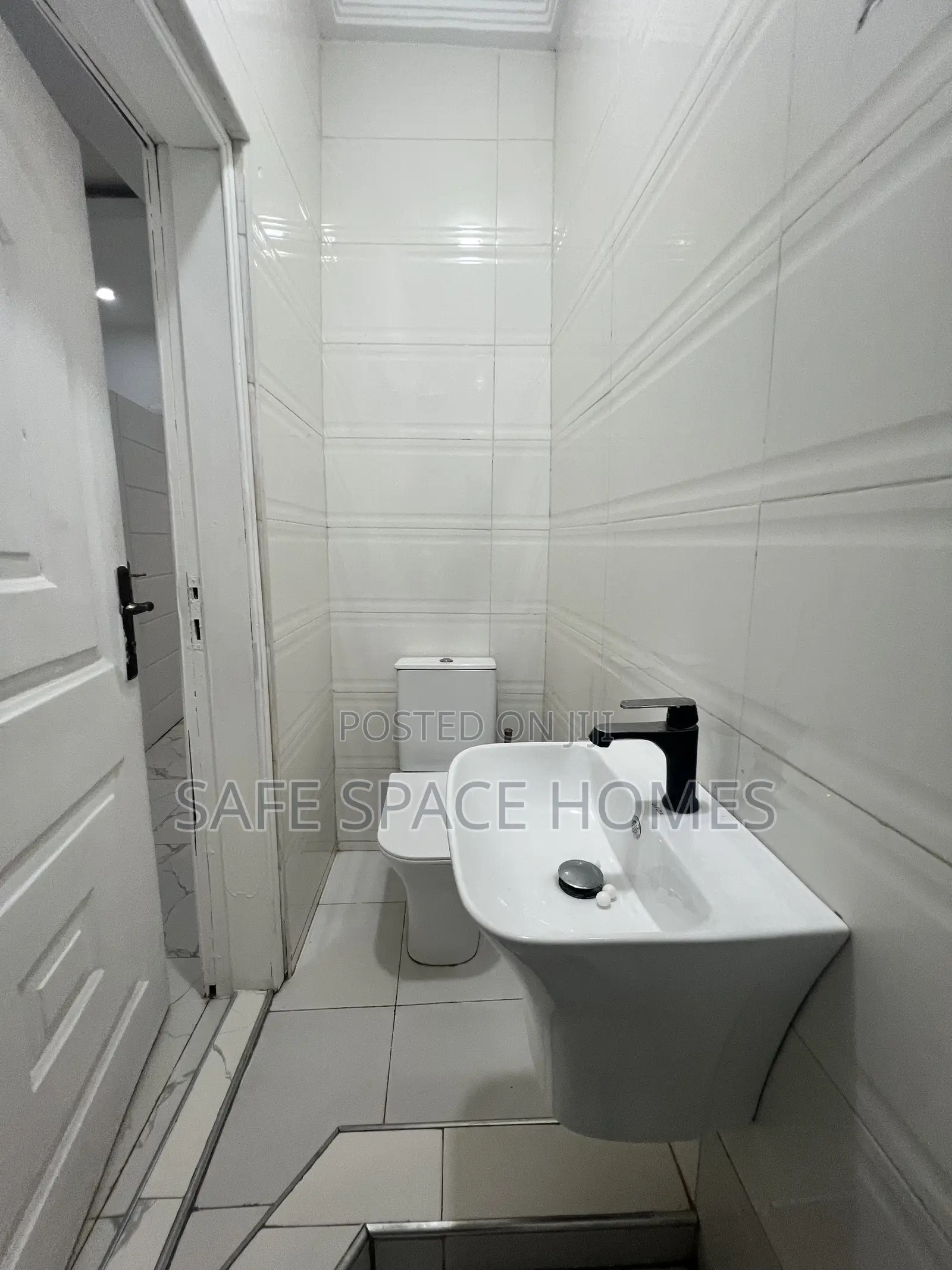 1bdrm Apartment in Burma Camp for rent