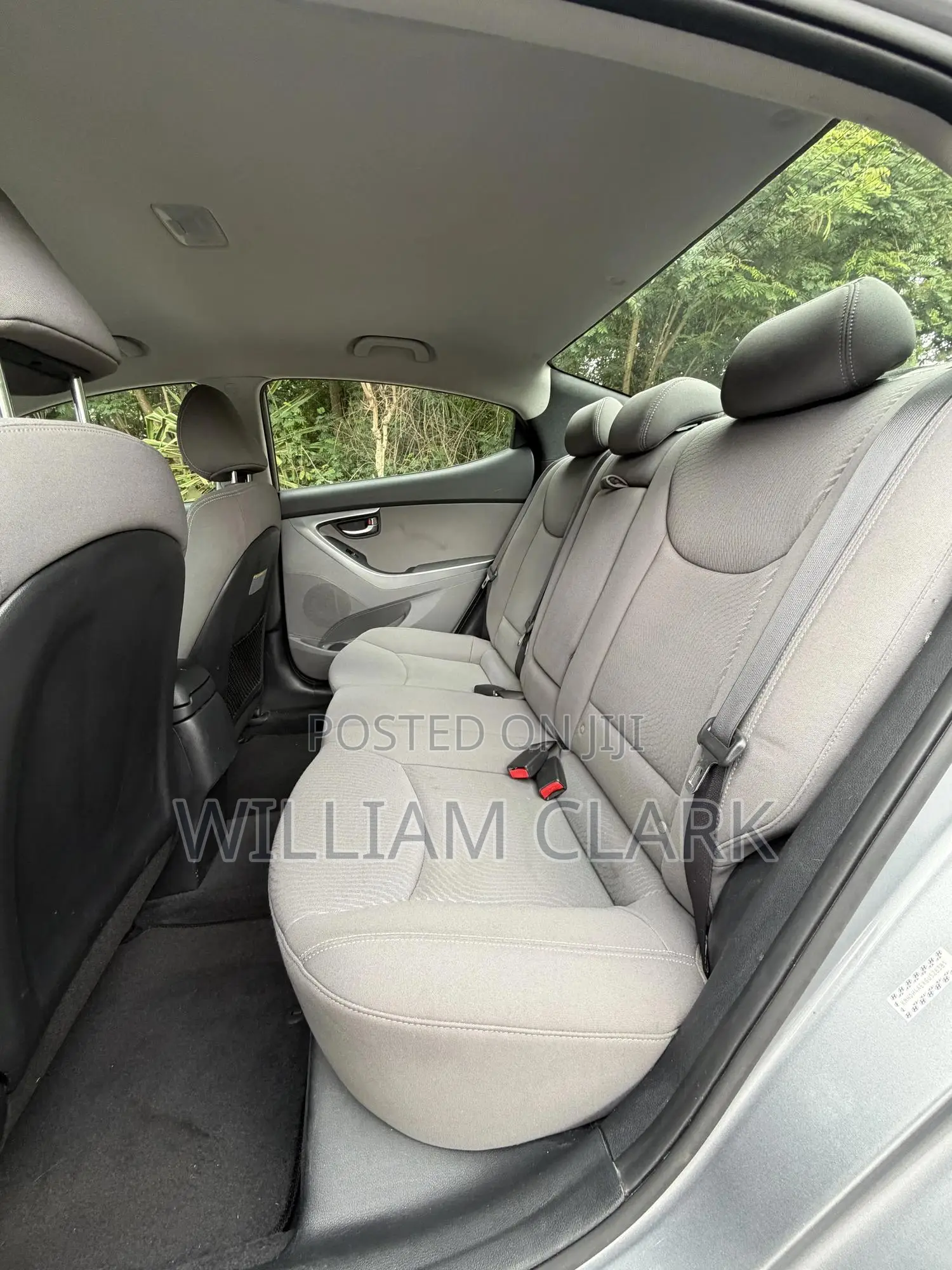 Hyundai Elantra SE Sedan FWD (1.8L 4cyl 6A) 2016 Silver