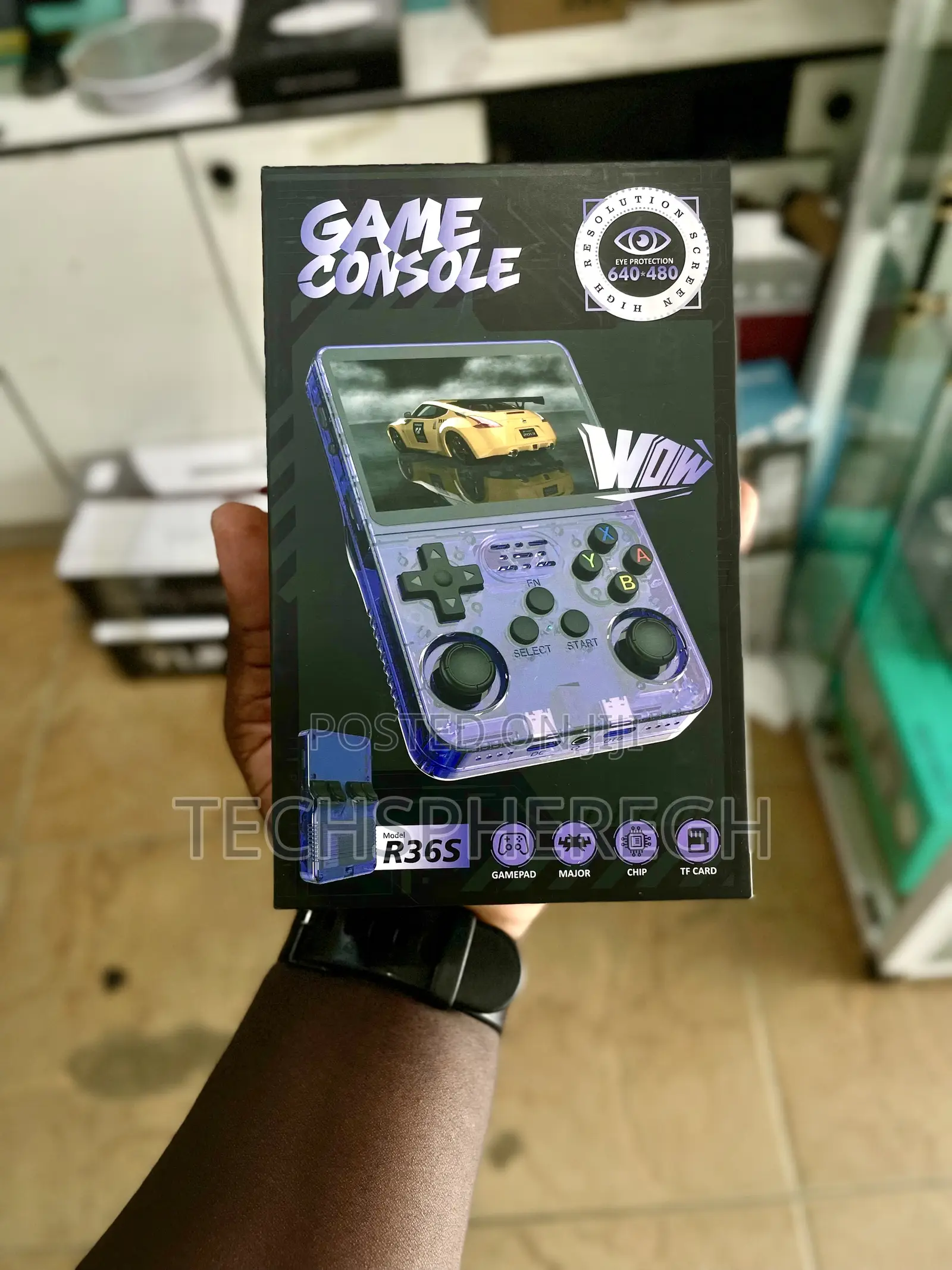 New R36s Retro Handheld Game Console – Premium Translucent Purple