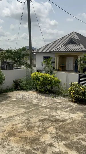 3bdrm House in Dixon’S Homes, Awutu Senya East Municipal for rent
