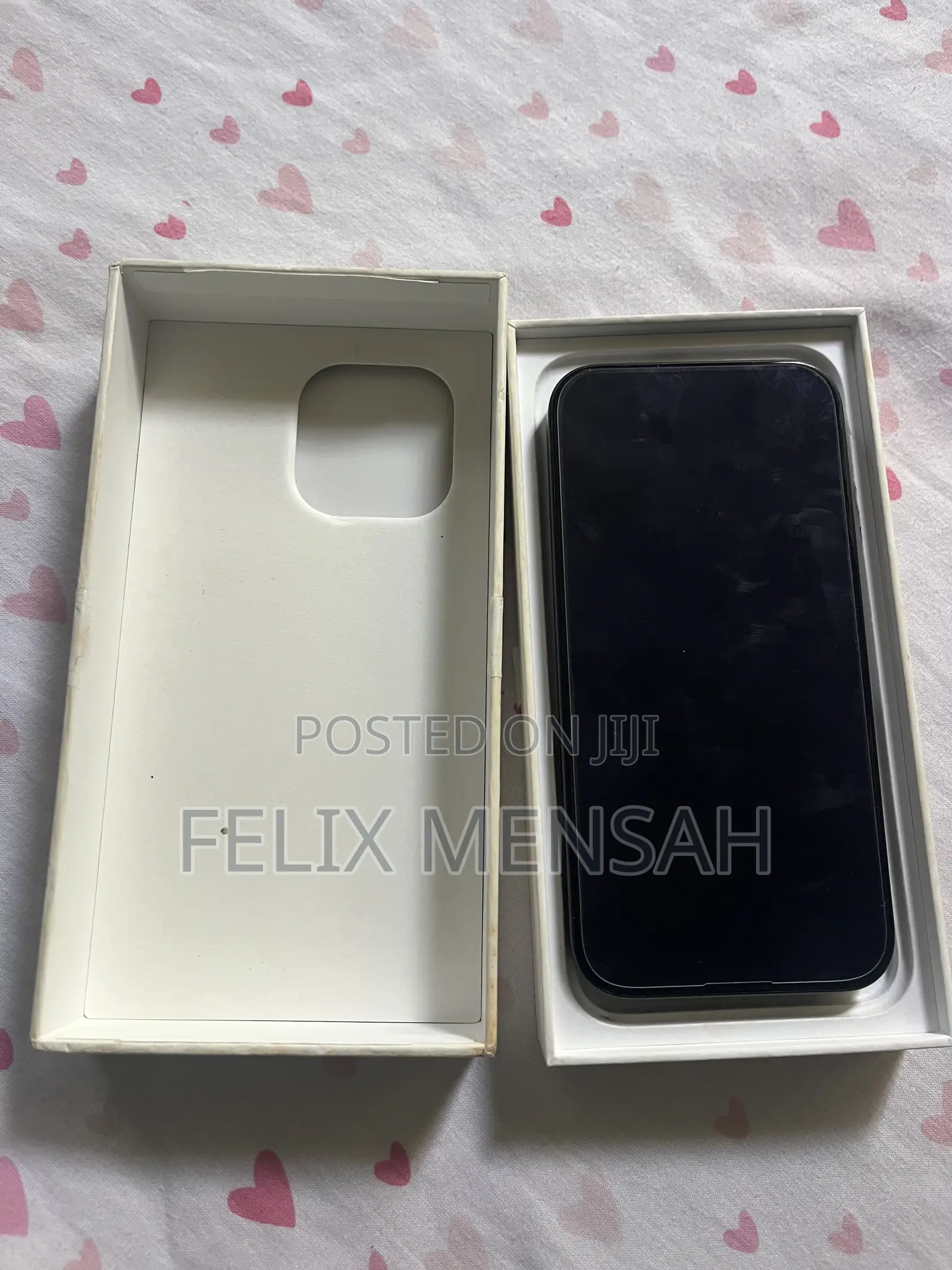New Apple iPhone 15 128 GB Black