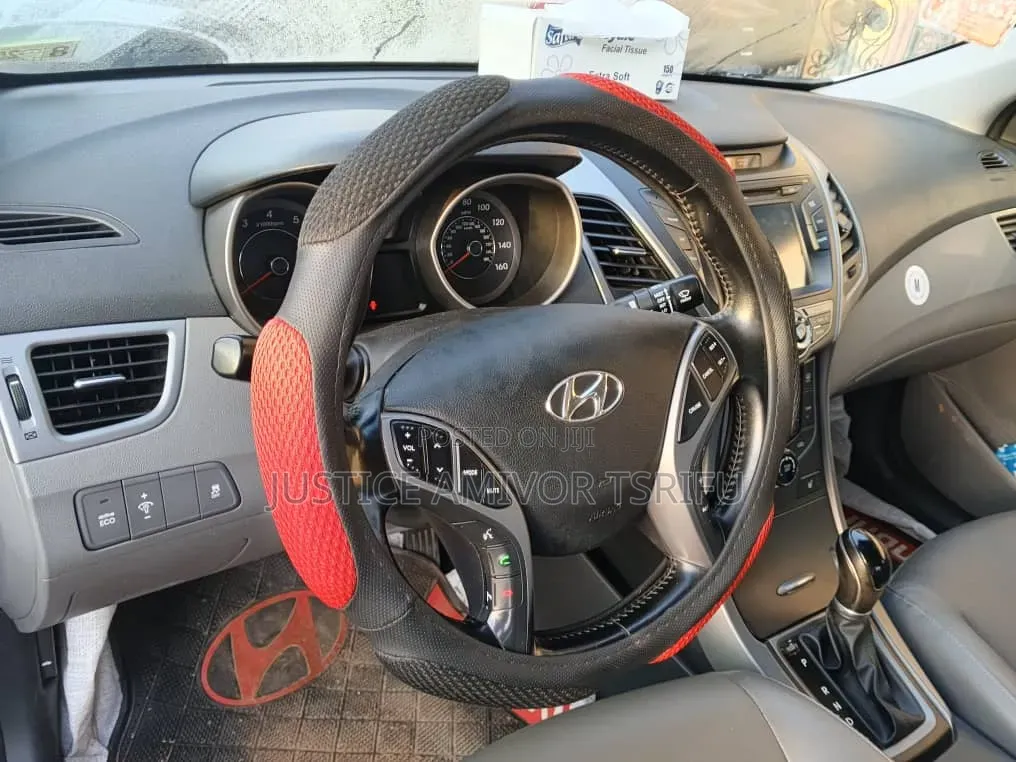 Hyundai Elantra 2014 Silver