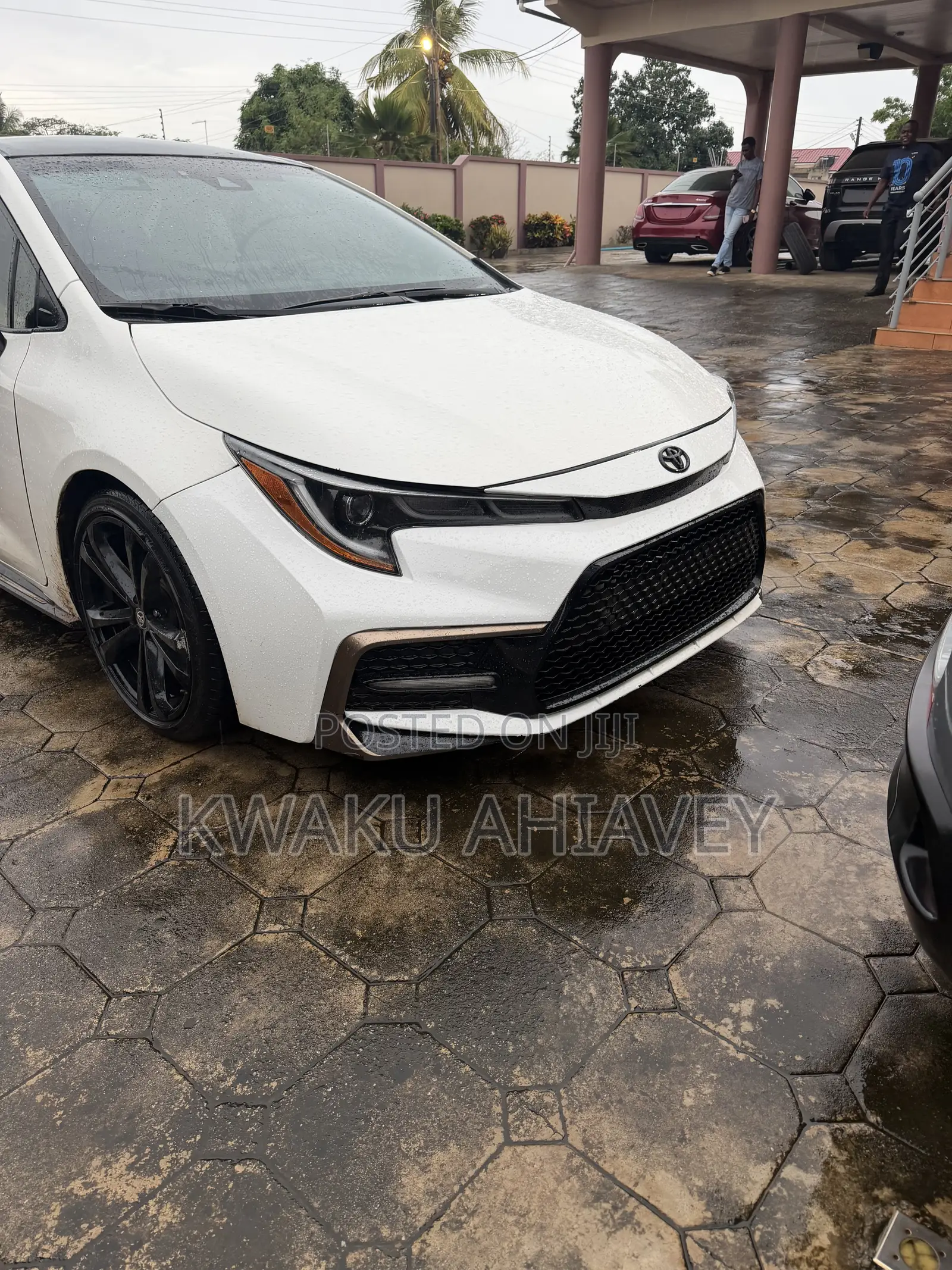 Toyota Corolla SE 2021 White