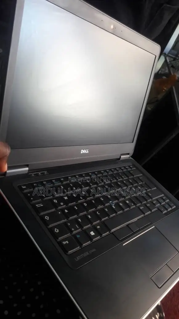 Laptop Dell Latitude E7450 8GB Intel Core i5 SSD 128GB